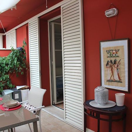 Casa Lucia Private Car Or Motorcycle Park Apartment Lucca Exterior photo